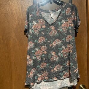LuLaRoe Gray Floral Short Sleeve Top